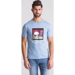 Niebieski t-shirt męski z wielokolorowym nadrukiem. Niebieskie t-shirty męskie Trussardi Jeans, s, z nadrukiem, z elastanu, z okrągłym kołnierzem. Za 127,60 zł.