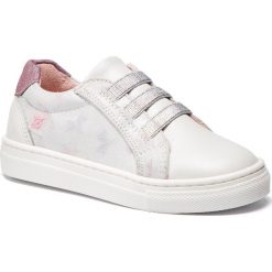 Sneakersy GARVALIN - 192610 B-Blanco Y Mariposas. Szare sandały dziewczęce marki Garvalin, z zamszu, bez zapięcia. Za 279,00 zł.