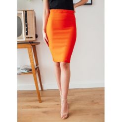 Spódnica Jassica orange. Pomarańczowe spódniczki damskie Fanaberia.com, s, bez wzorów. Za 93,90 zł.