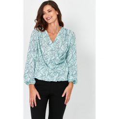 Bluzka w kolorze zielonym. Niebieskie bluzki damskie ZOCHA, xl. W wyprzedaży za 119,95 zł.