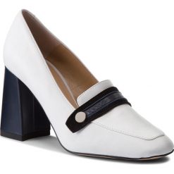 Półbuty EVA MINGE - Teguise 3D 18SF1372466ES 102. Białe półbuty damskie marki Eva Minge, w paski, ze skóry, eleganckie, bez obcasa, na obcasie, z paskami. W wyprzedaży za 269,00 zł.