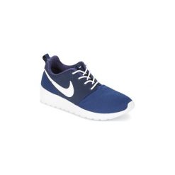 Buty Dziecko Nike ROSHE ONE JUNIOR. Niebieskie trampki dziewczęce Nike, bez wzorów, bez zapięcia. Za 199,99 zł.