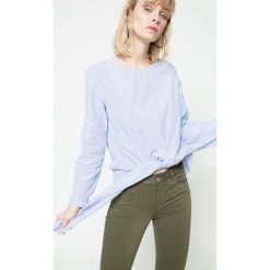 Noisy May - Bluzka. Szare bluzki asymetryczne Noisy May, m, z bawełny, casualowe, z okrągłym kołnierzem. W wyprzedaży za 39,90 zł.