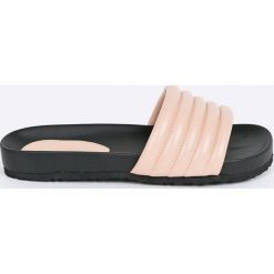 Public Desire - Klapki. Różowe klapki damskie marki Public Desire, z materiału. W wyprzedaży za 79,90 zł.