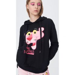 Bluza Różowa Pantera - Czarny. Czarne bluzy damskie Sinsay, s, bez wzorów, bez rękawów, bez kaptura. Za 69,99 zł.