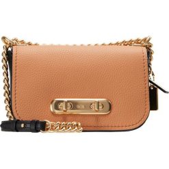 Coach SWAGGER SHOULDER BAG Torba na ramię apricot. Czarne torebki klasyczne damskie marki Coach. W wyprzedaży za 734,50 zł.