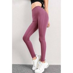 Leginsy JENOMA PINK. Różowe legginsy sportowe damskie IVET, bez wzorów, na fitness i siłownię. W wyprzedaży za 39,00 zł.