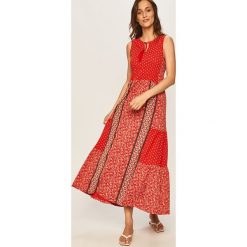 Answear - Sukienka. Czerwone sukienki damskie ANSWEAR, na co dzień, s, w grochy, z bawełny, casualowe, bez kołnierzyka, bez rękawów, maxi, rozkloszowane. Za 129,90 zł.