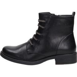 Czarne botki damskie SERGIO LEONE BT556 PU. Czarne botki damskie Sergio Leone, klasyczne, na wysokim obcasie, na obcasie, bez zapięcia. W wyprzedaży za 149,00 zł.