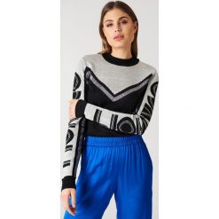 Swetry klasyczne damskie: Gestuz Sweter Ramona – Black