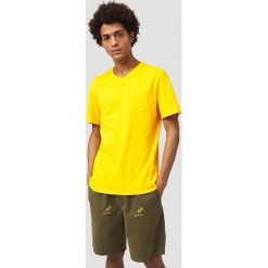 O'Neill Essentials Koszulka Żółty. Żółte podkoszulki męskie O'Neill, s, bez wzorów, z bawełny, z krótkim rękawem. Za 102,95 zł.
