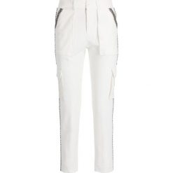 Spodnie materiałowe TwinSet Cappero 192TP2583. Białe spodnie damskie Twinset, bez wzorów, z bawełny. W wyprzedaży za 449,00 zł.
