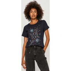 Pepe Jeans - T-shirt Alanis. Białe bluzki damskie Pepe Jeans, s, z aplikacjami, z bawełny, z okrągłym kołnierzem. Za 159,90 zł.