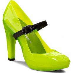 Półbuty UNITED NUDE - Lo Res Pump 1002950221 Forest Neon. Żółte półbuty damskie United Nude, bez wzorów, ze skóry, eleganckie, bez obcasa, na obcasie, bez zapięcia. W wyprzedaży za 489,00 zł.