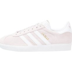 Adidas Originals GAZELLE Tenisówki i Trampki icepur/white/gold metallic. Fioletowe tenisówki damskie marki adidas Originals, z materiału. W wyprzedaży za 219,45 zł.