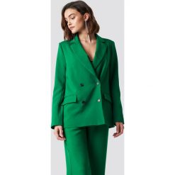 NA-KD Trend Dwurzędowa marynarka oversize - Green. Zielone marynarki damskie NA-KD Trend, bez wzorów. W wyprzedaży za 145,77 zł.