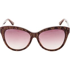 Guess Okulary Przeciwsłoneczne gu7437 50f. Różowe okulary przeciwsłoneczne damskie marki Guess. W wyprzedaży za 231,00 zł.