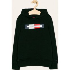 Tommy Hilfiger - Bluza dziecięca 128-176 cm. Czarne bluzy chłopięce z nadrukiem, z elastanu. W wyprzedaży za 239,90 zł.