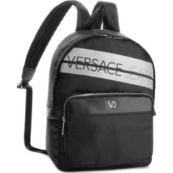 Plecak VERSACE JEANS - E1YSBB01 70764 Nylon Logo 899. Czarne plecaki damskie Versace Jeans, z jeansu. W wyprzedaży za 479,00 zł.