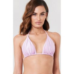 Minkpink Góra od bikini Arabella Triangle - Purple. Fioletowe bikini MINKPINK. W wyprzedaży za 40,38 zł.