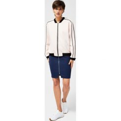 Spódnica mini z zamkiem. Niebieskie spódniczki damskie Moodo, xl, w geometryczne wzory, z elastanu, mini. Za 34,99 zł.