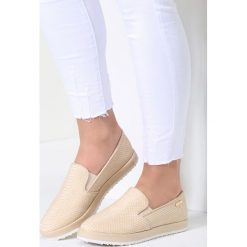 Beżowe Slip On Duende. Brązowe trampki damskie slip on marki vices. Za 59,99 zł.
