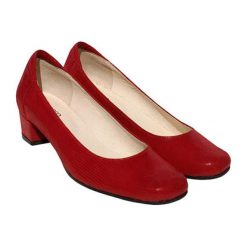Buty ślubne damskie: Skórzane czółenka w kolorze czerwonym