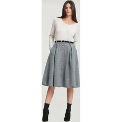 Szara Spódnica Club Juniors. Szare spódniczki other, l, midi. Za 99,99 zł.