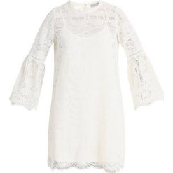 Molly Bracken Sukienka letnia offwhite. Białe sukienki damskie letnie marki Molly Bracken, z poliesteru. W wyprzedaży za 408,85 zł.