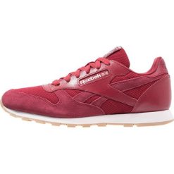 Reebok Classic Tenisówki i Trampki urban maroon/white. Czerwone trampki dziewczęce Reebok Classic, z gumy, klasyczne. W wyprzedaży za 201,75 zł.