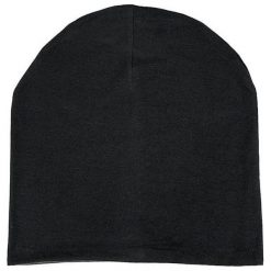S.Oliver Męska czapka 97.809.92.3450. 9999 Black. Czarne czapki męskie S.Oliver, bez wzorów. W wyprzedaży za 60,00 zł.