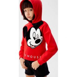 Mango Kids - Bluza dziecięca Mred 110-164 cm. Czerwone bluzy dziewczęce Mango Kids, z nadrukiem, z bawełny, bez rękawów, z kapturem. Za 89,90 zł.