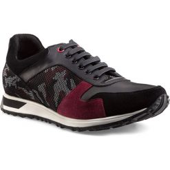 Buty męskie 85-M-927-X. Czerwone buty sportowe męskie Wittchen, z syntetyku, bez zapięcia. Za 249,00 zł.