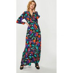 Only - Sukienka Chanell. Szare długie sukienki marki ONLY, na co dzień, s, z poliesteru, casualowe, z długim rękawem, rozkloszowane. Za 239,90 zł.