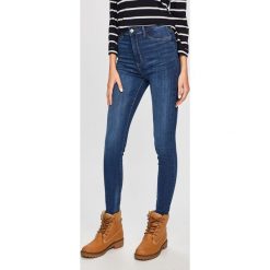 Tally Weijl - Jeansy. Niebieskie jeansy damskie TALLY WEIJL, m, z podwyższonym stanem. Za 89,90 zł.