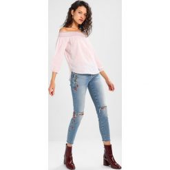 Bluzki asymetryczne: Abercrombie & Fitch BOHO PRINT Bluzka med pink
