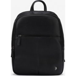 U.S. Polo Assn Plecak Czarny. Czarne plecaki męskie U.S. Polo Assn., w paski, z materiału. Za 481,95 zł.