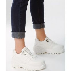 Białe Sneakersy Subdued. Białe sneakersy damskie Born2be. Za 129,99 zł.