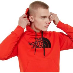 Bluza z kapturem The North Face Drew Peak T0AHJYWU5 - czerwony. Czerwone bluzy męskie The North Face, xxl, bez wzorów, z kapturem, bez rękawów, z kapturem. Za 322,99 zł.
