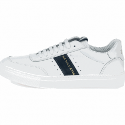 U.S. POLO ASSN. tenisówki męskie LANDON 4126S0/L1 41 białe. Białe trampki męskie U.S. Polo Assn., bez wzorów, ze skóry, eleganckie, na sznurówki. W wyprzedaży za 359,00 zł.