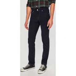 Levi's - Jeansy 511 Slim. Niebieskie jeansy męskie Levi's®, s, z aplikacjami, z obniżonym stanem. W wyprzedaży za 319,90 zł.