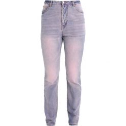 Cheap Monday DONNA Jeansy Slim Fit bankrupt pink. Różowe jeansy damskie relaxed fit marki Cheap Monday, z bawełny. W wyprzedaży za 149,50 zł.