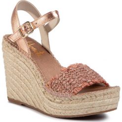 Espadryle VIDORRETA - Sandalia Tira 50400 Maquillaje. Różowe espadryle damskie Vidorreta, bez wzorów, ze skóry, bez obcasa, na obcasie. Za 459,00 zł.