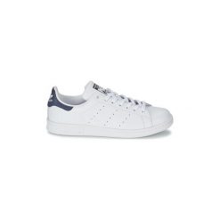 Trampki adidas Stan Smith. Białe trampki i tenisówki damskie marki Adidas, bez wzorów, bez zapięcia. Za 370,84 zł.