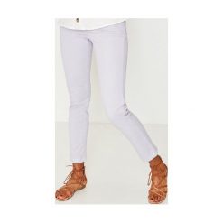 Jeansy boyfriend LUCIEN. Szare boyfriendy damskie Promod. Za 59,50 zł.