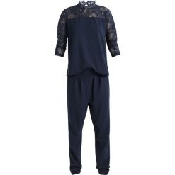 Kaffe NINNA Kombinezon midnight marine. Niebieskie kombinezony damskie Kaffe, xs, z elastanu, marine. Za 419,00 zł.
