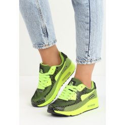Limonkowe Neonowe Buty Sportowe Candy. Zielone buty sportowe damskie Born2be, bez wzorów, z tkaniny, sportowe. Za 89,99 zł.