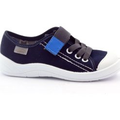 Kapcie trampki chłopięce rzepy Befado 251x047. Szare trampki chłopięce Befado, bez wzorów, z bawełny, na rzepy. W wyprzedaży za 59,00 zł.