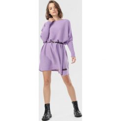 Fioletowy Sweter Assadah. Fioletowe swetry damskie Born2be, uniwersalny, bez wzorów, bez rękawów, bez kaptura. Za 139,99 zł.
