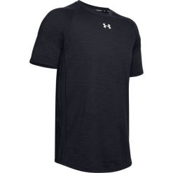 Under Armour Charged Cotton® Koszulka Czarny. Czarne podkoszulki męskie Under Armour, xl, bez wzorów, z bawełny, z krótkim rękawem. Za 171,95 zł.